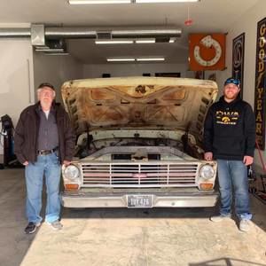 Meet your Posher, Alex